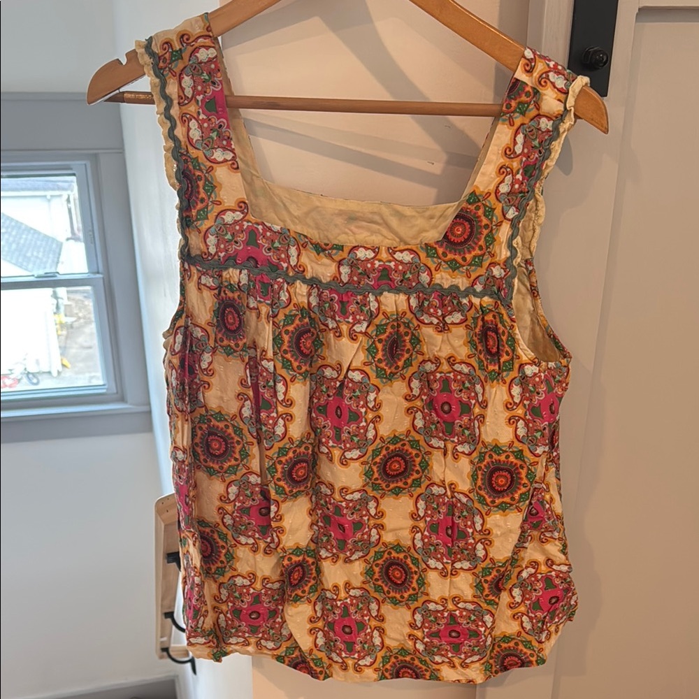 Colorful Patterned Sleeveless Top
